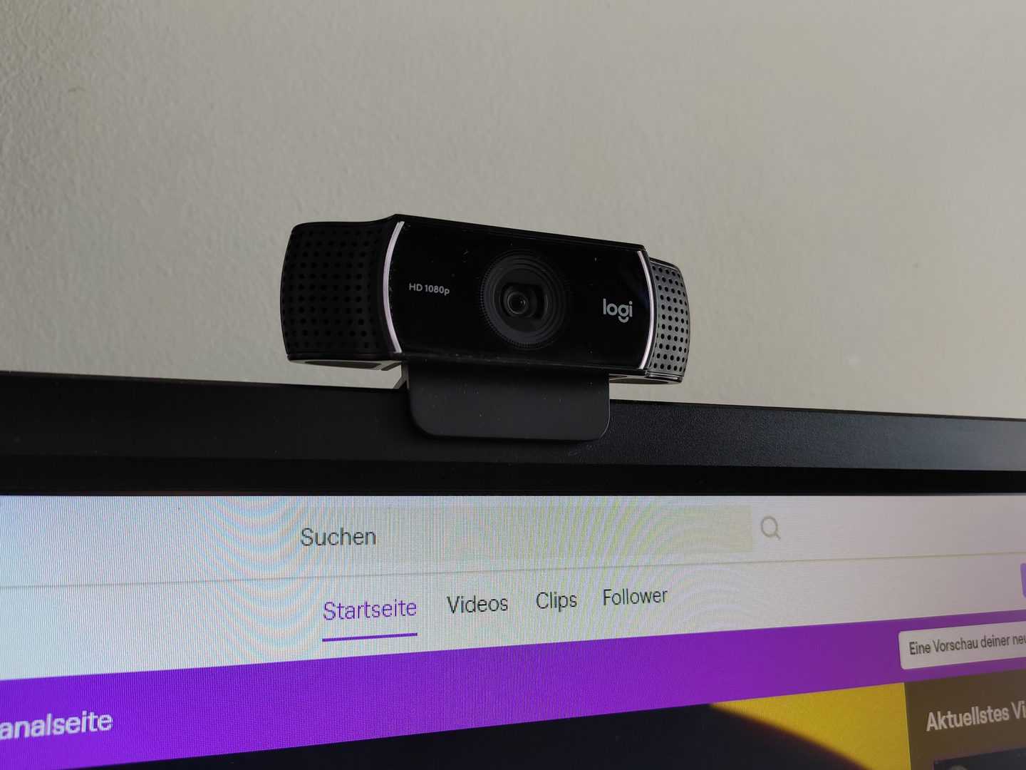 C922 Streaming Webcam